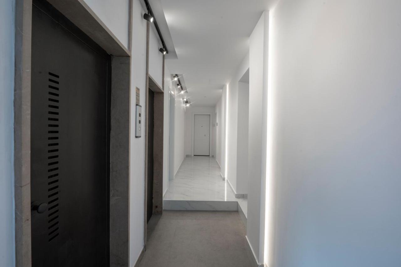 Ιωκα Suites / The Urbitality Project Tesalonika Bagian luar foto